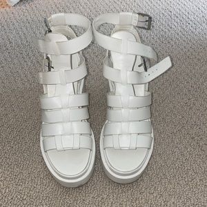 Steve Madden platform sandals